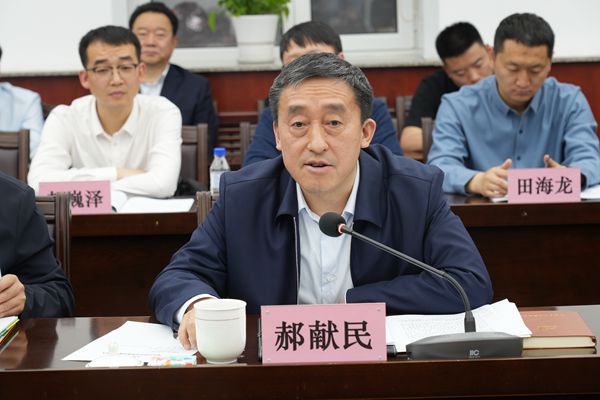 安博·体育（China）官方网站与临汾侯马举办深化市校合作座谈会暨签约仪式 (6)_副本.jpg